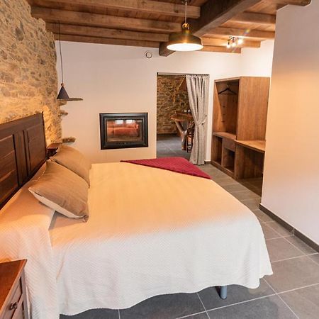 Apartamentos Rurales Casa Llongo Coana Extérieur photo